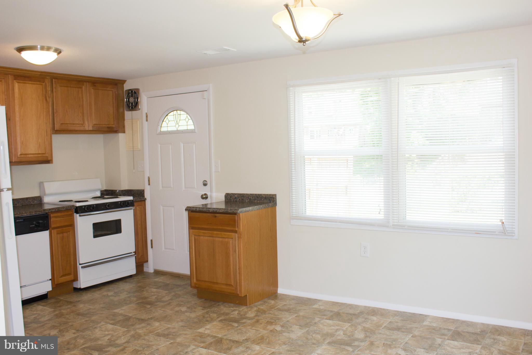 PARKSIDE HEIGHTS - Residential Lease