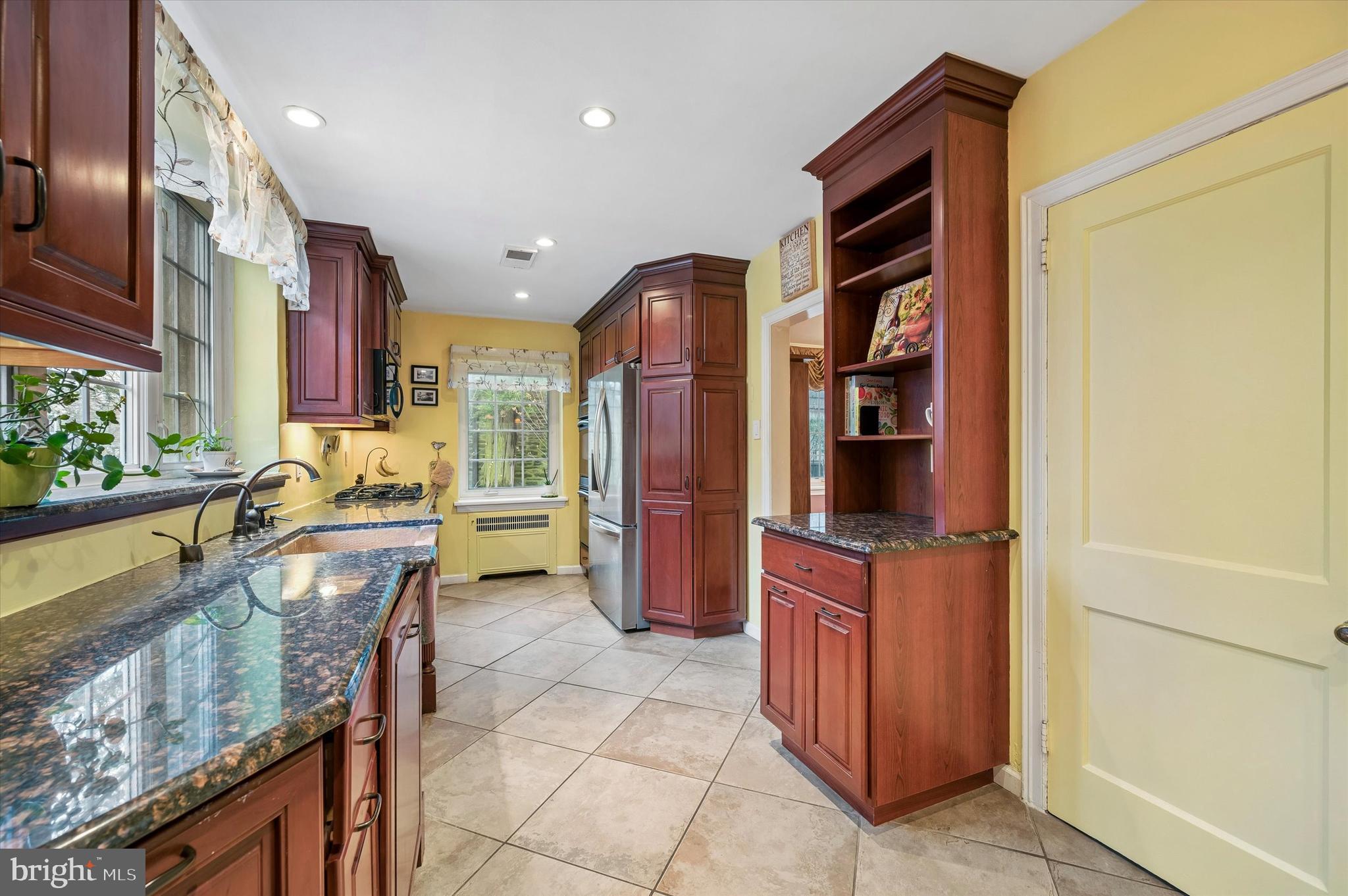 MELROSE PARK - Residential