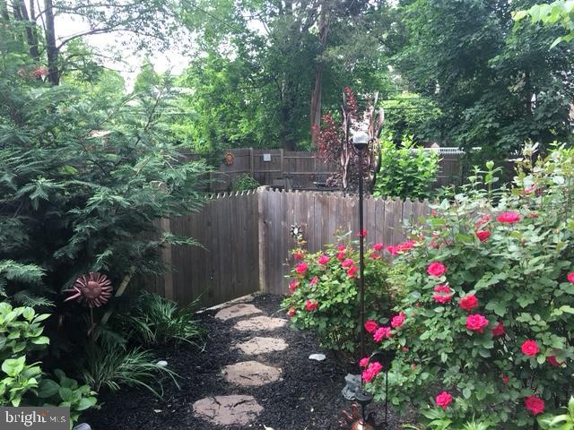 MELROSE PARK - Residential