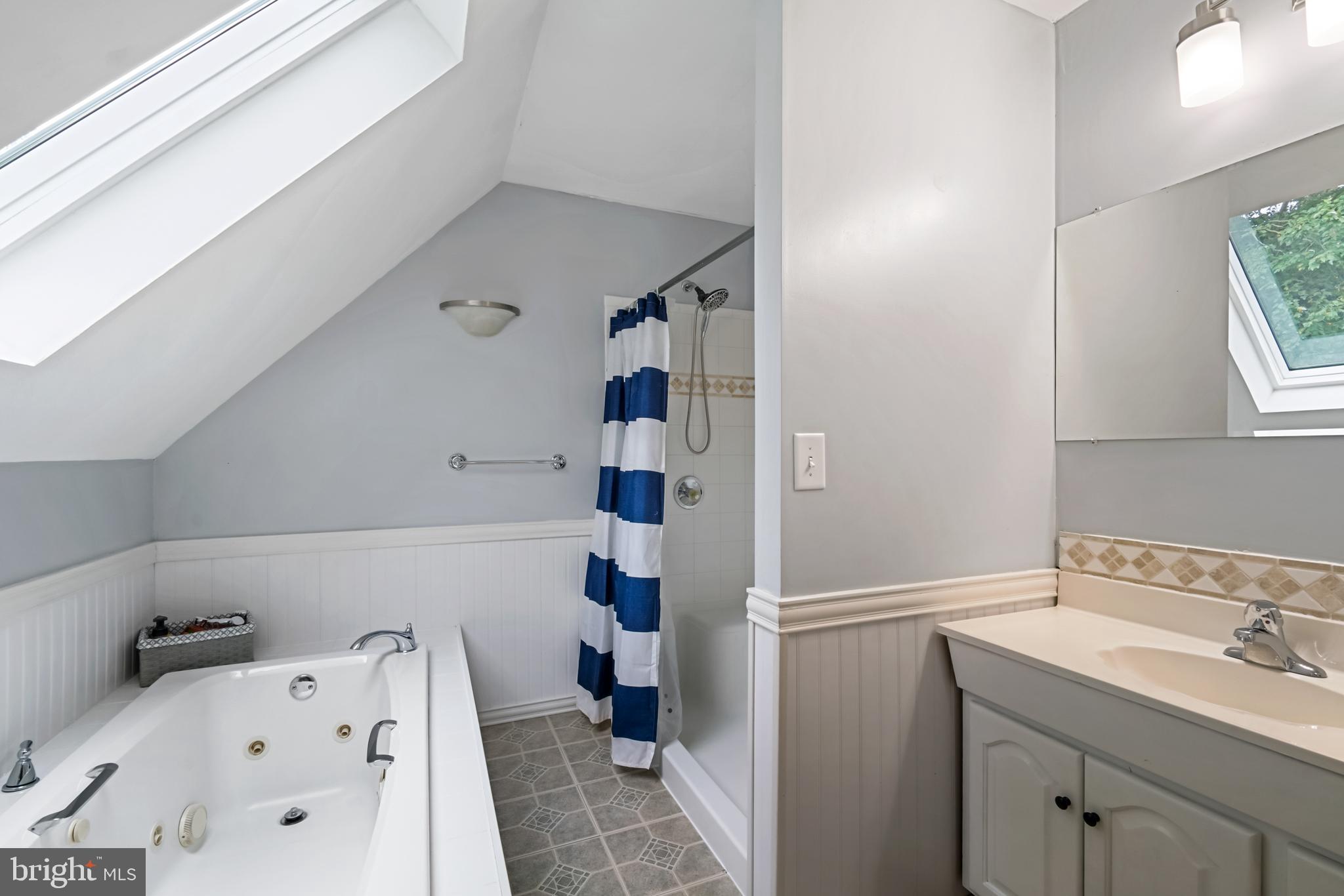 CHURCH HILL CROS - Residential