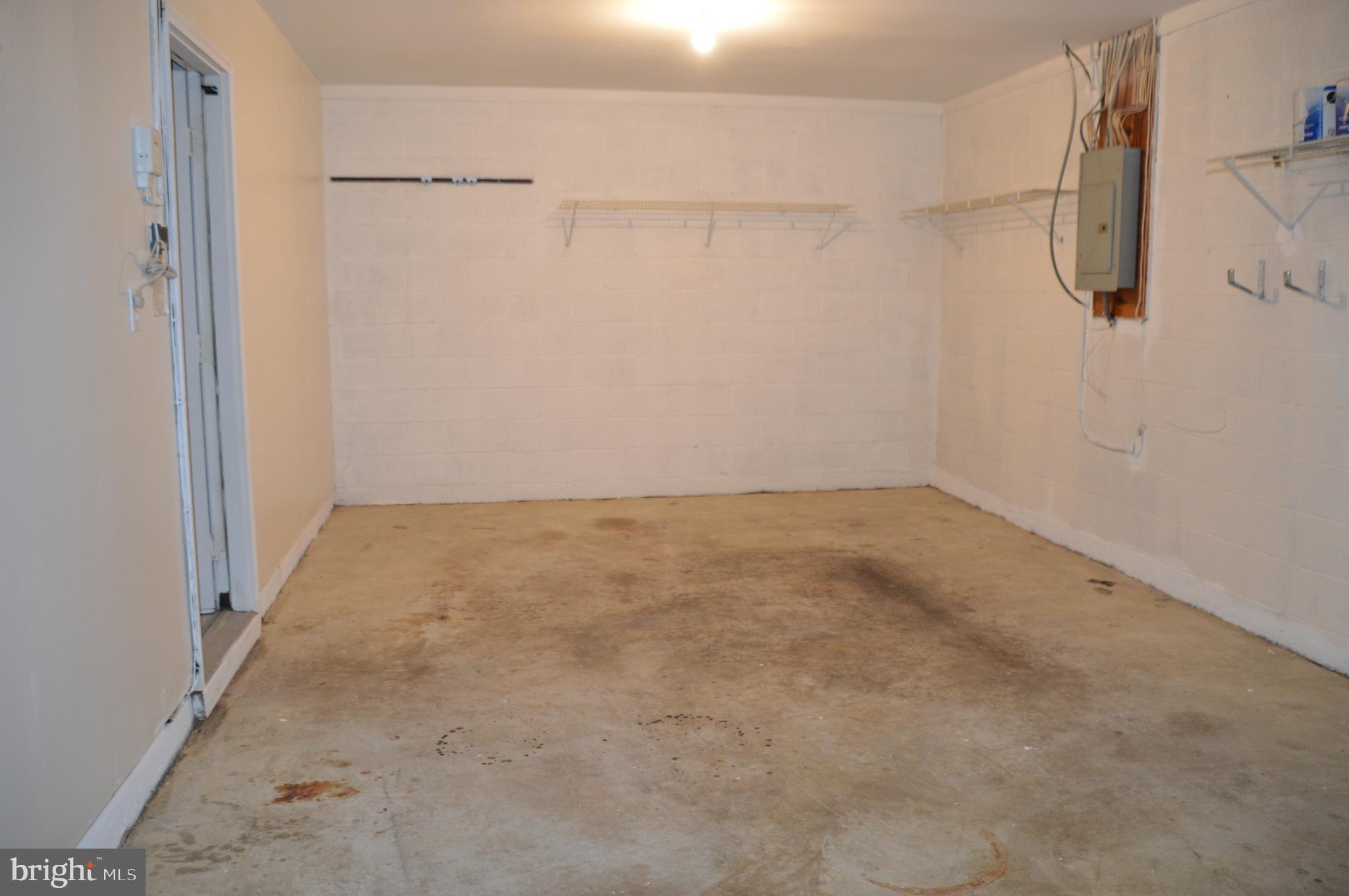 CLINTON VIEW - Residential