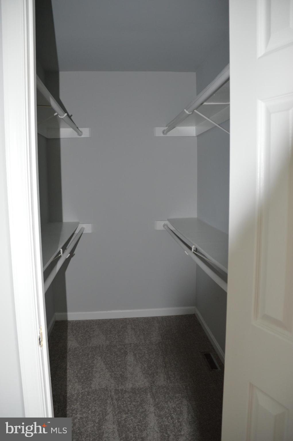 CLINTON VIEW - Residential