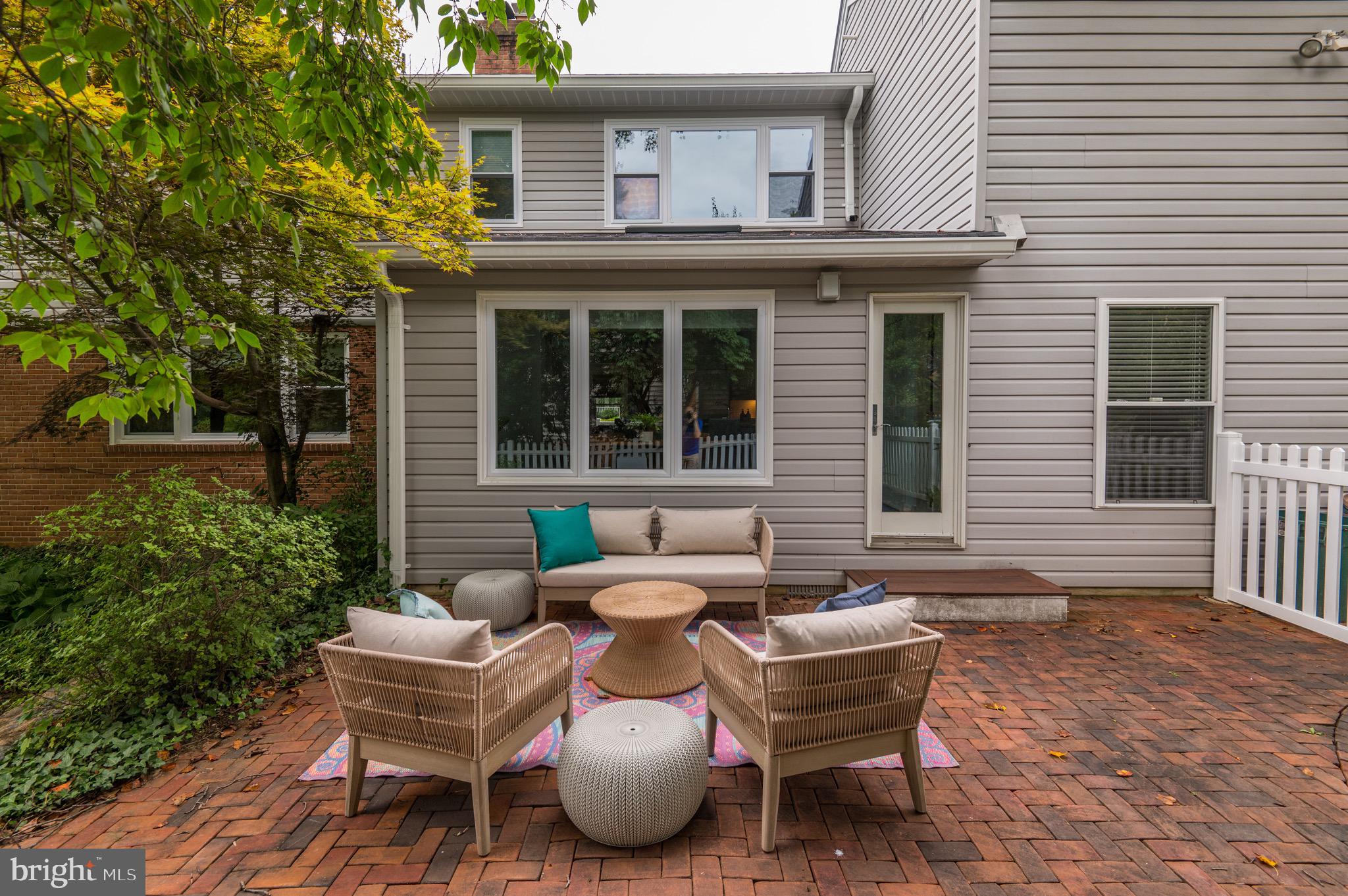 MAPLEWOOD - Residential