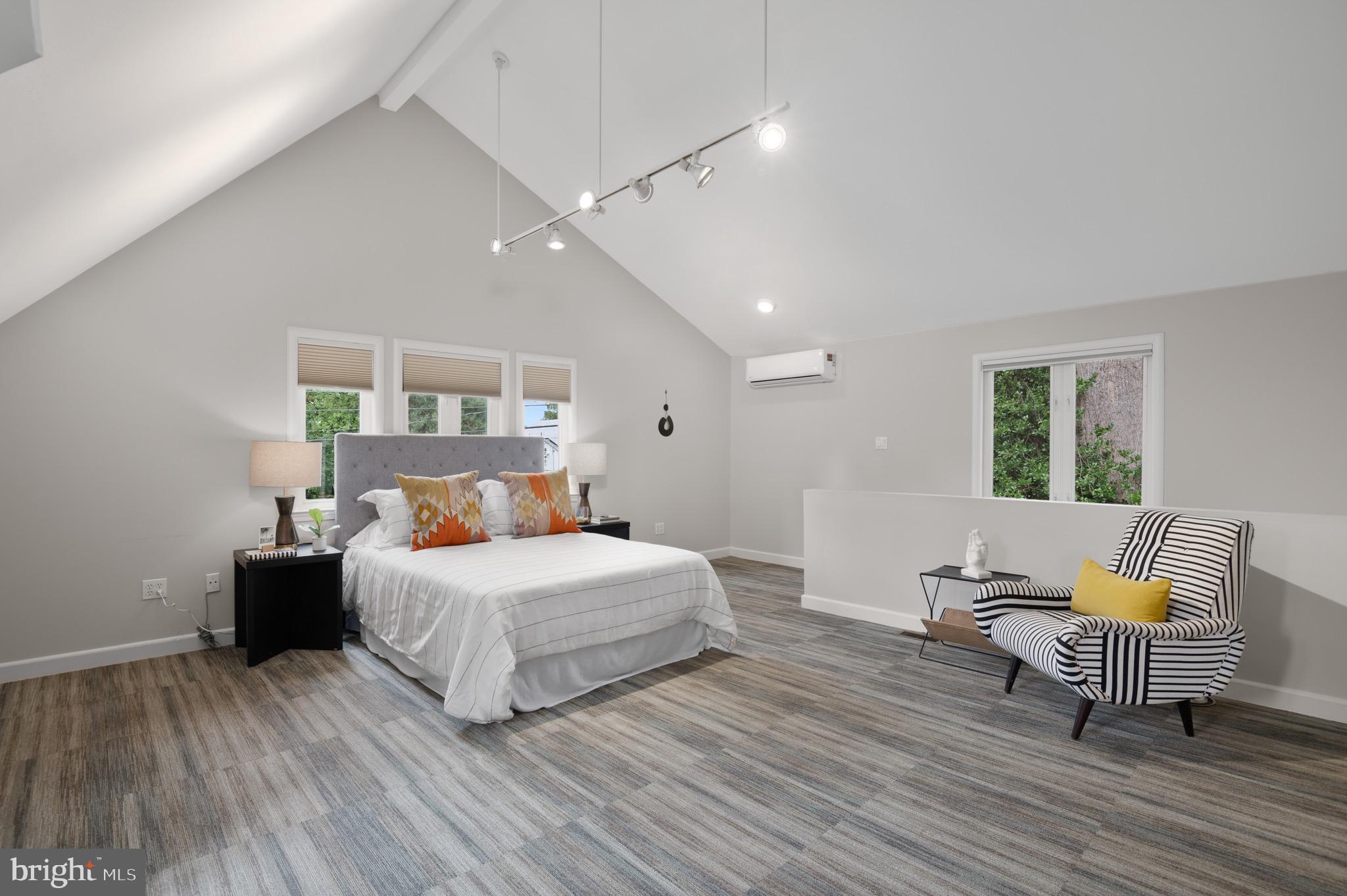 MAPLEWOOD - Residential