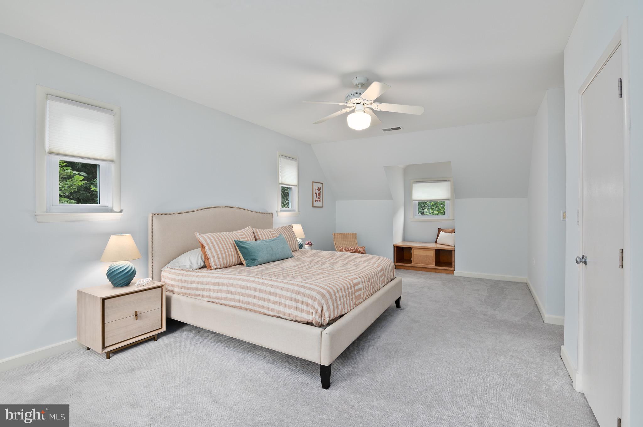 MAPLEWOOD - Residential