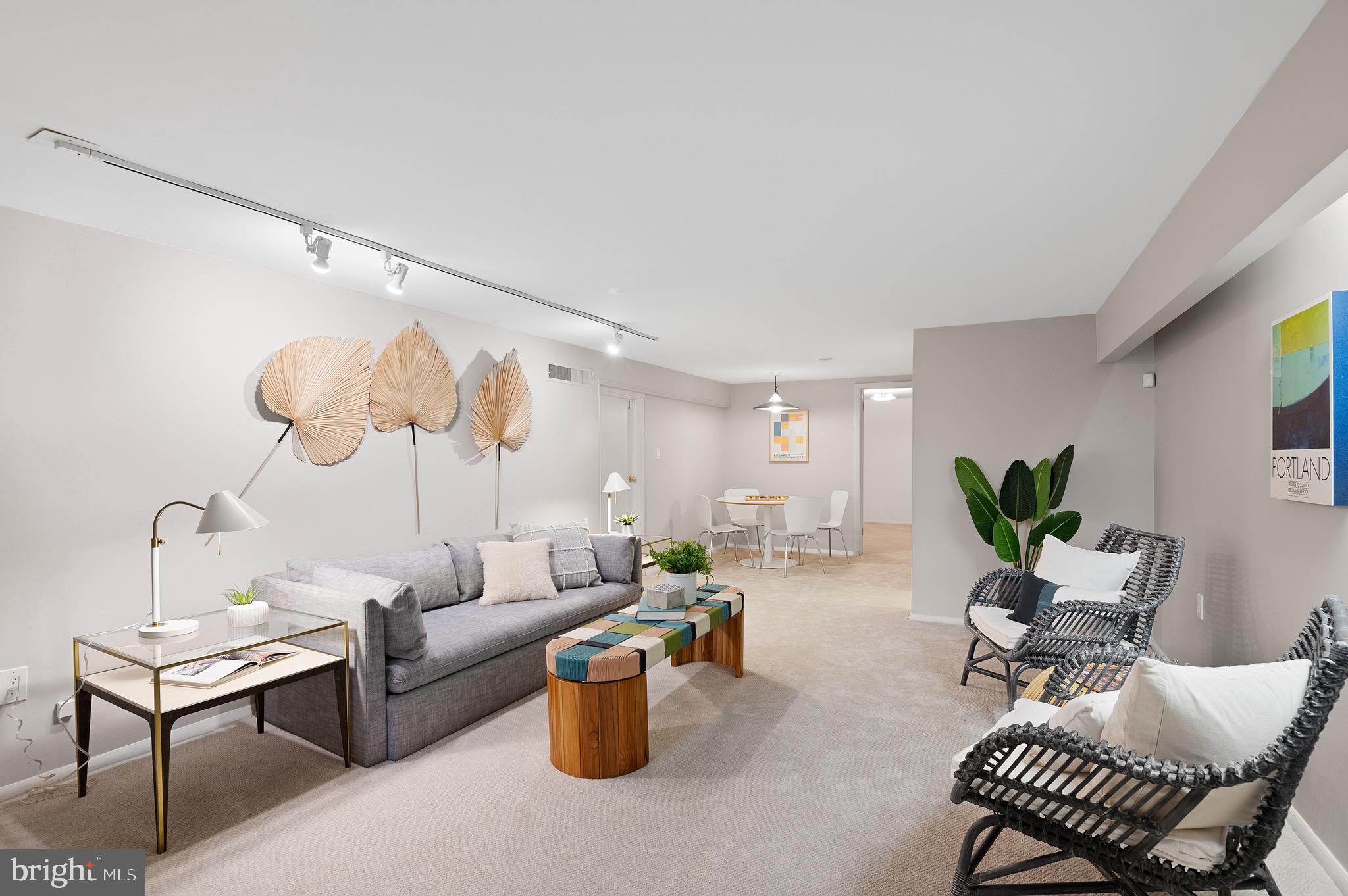 MAPLEWOOD - Residential