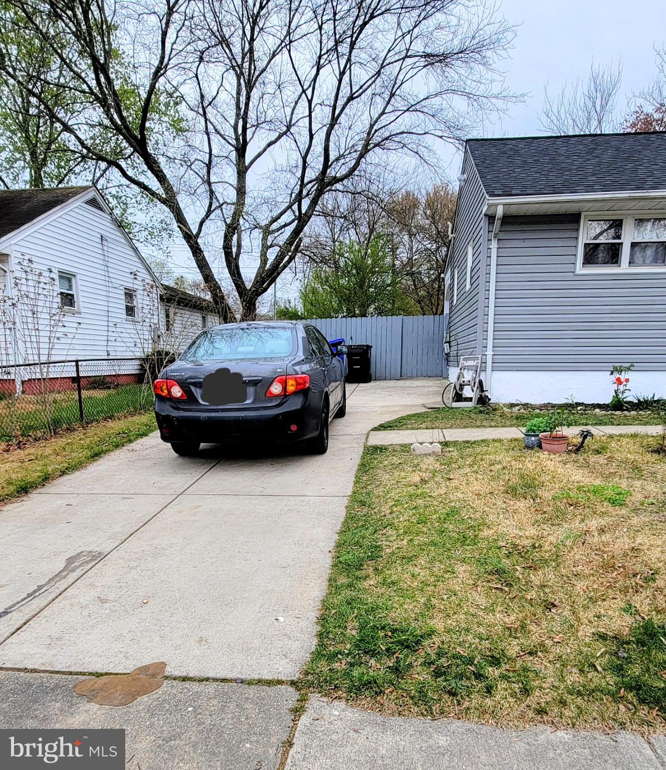 FAIRLAWN - Residential