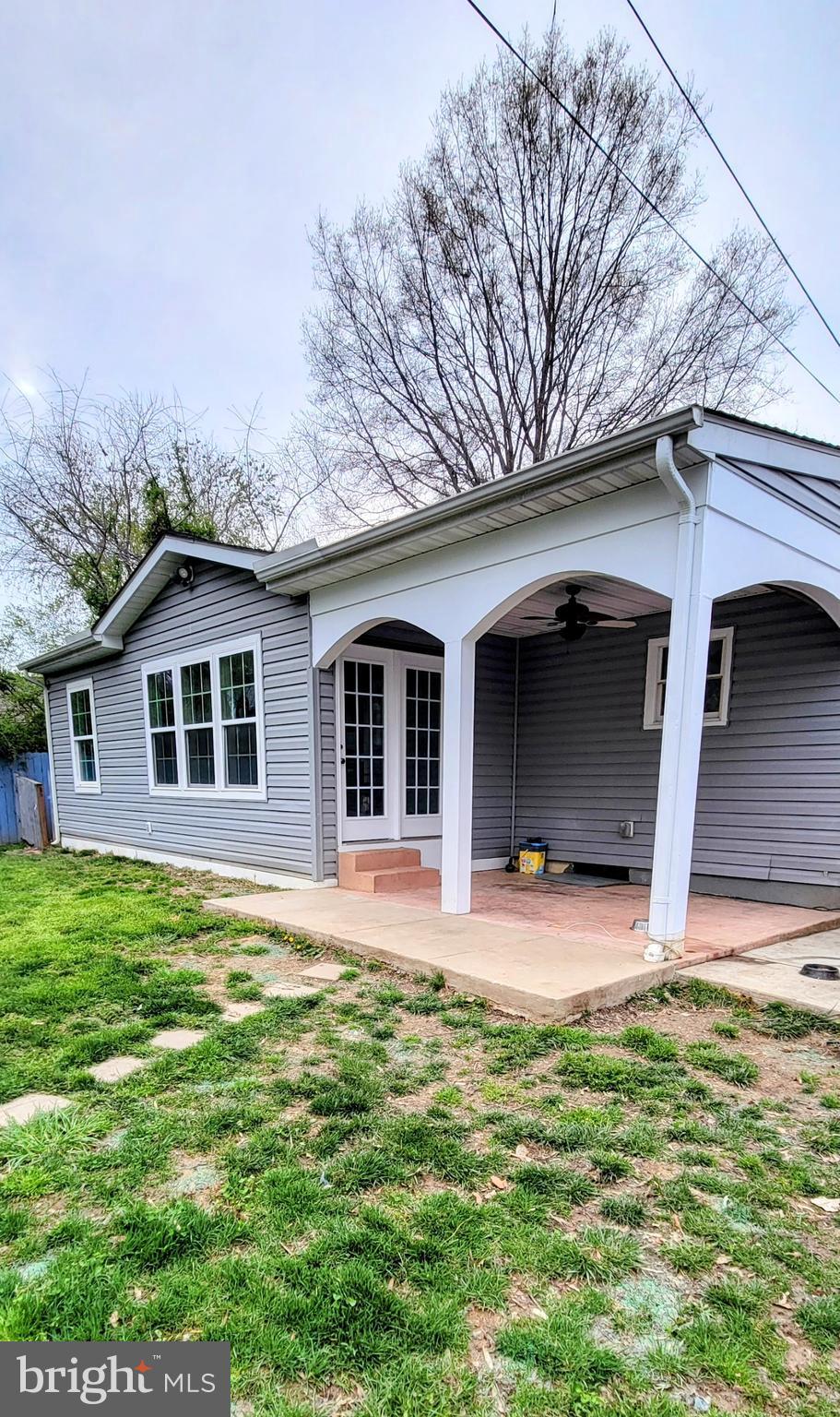 FAIRLAWN - Residential