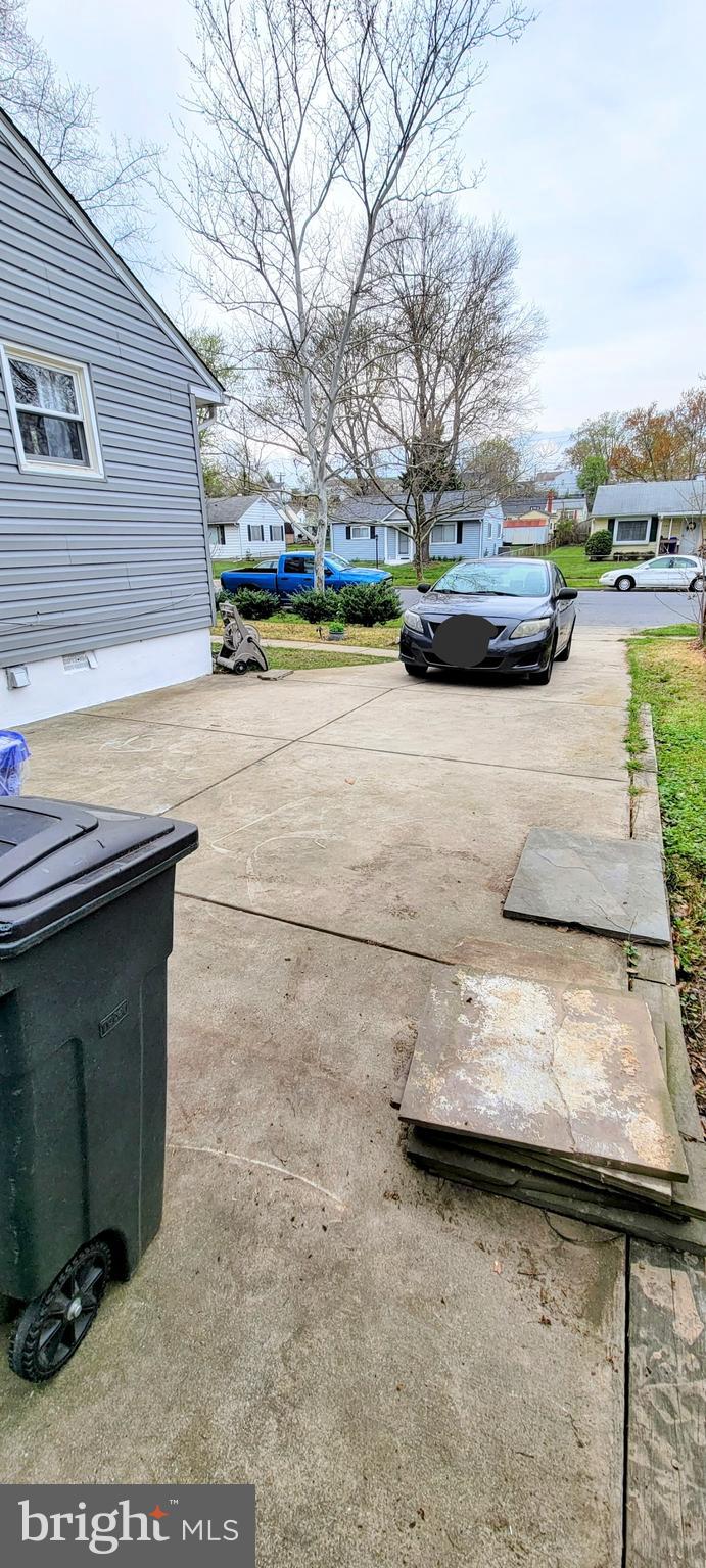 FAIRLAWN - Residential