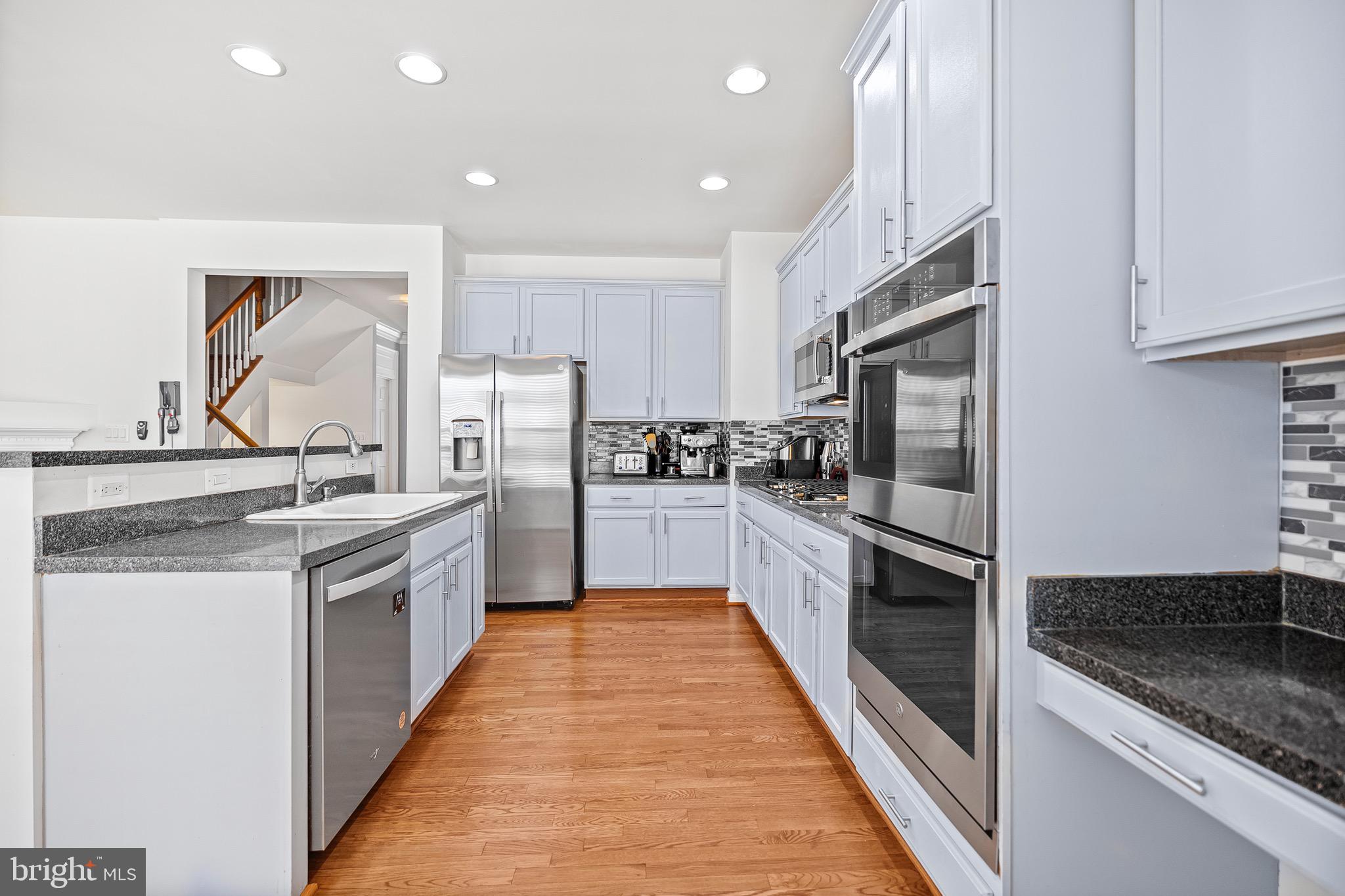 POTOMAC STATION - Residential