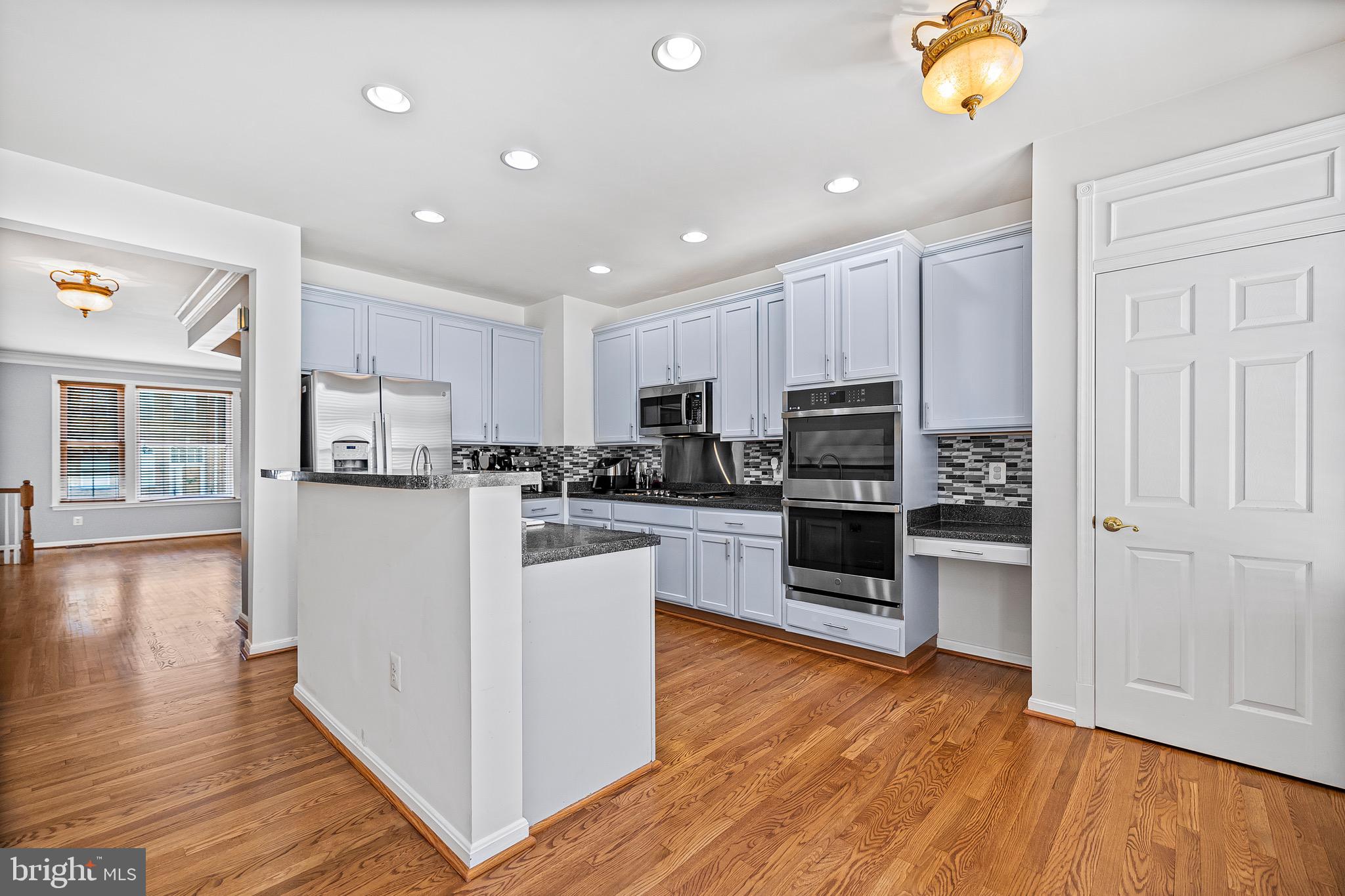 POTOMAC STATION - Residential