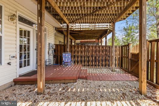 POTOMAC STATION - Residential