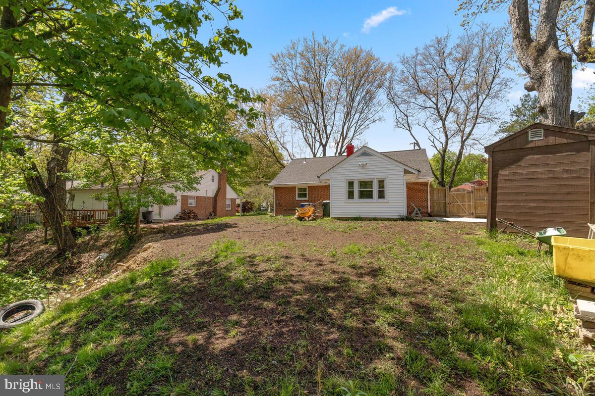 ARLINGTON FOREST - Residential Lease