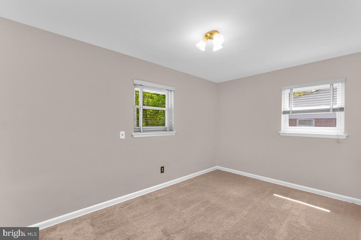 ARLINGTON FOREST - Residential Lease