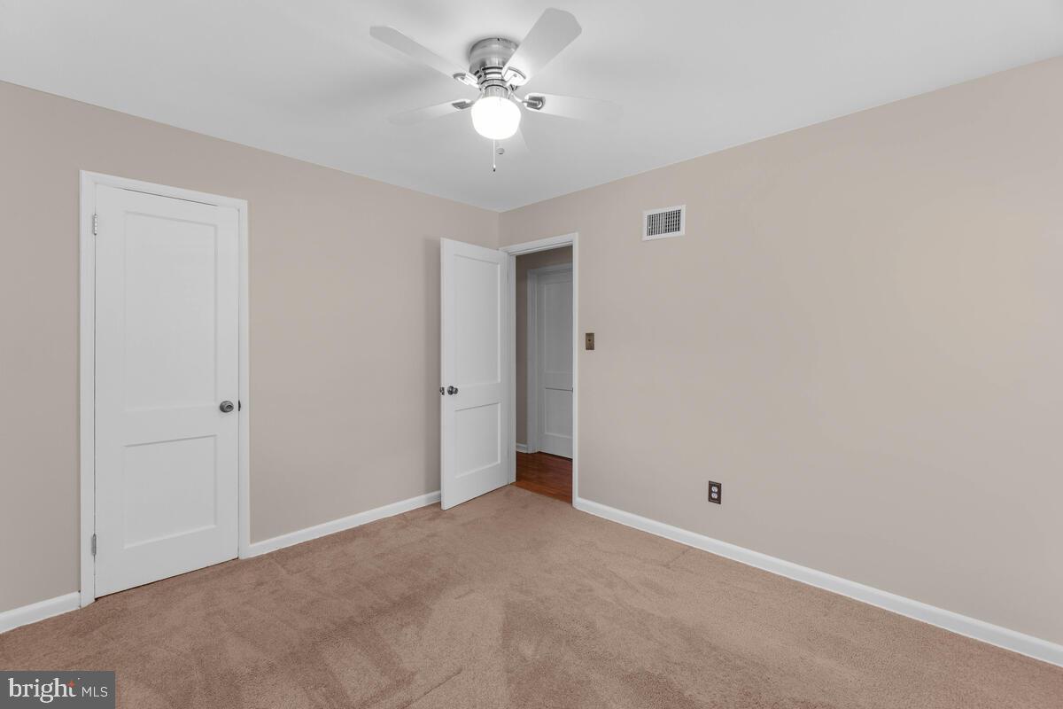 ARLINGTON FOREST - Residential Lease