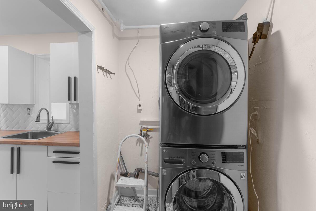 ARLINGTON FOREST - Residential Lease