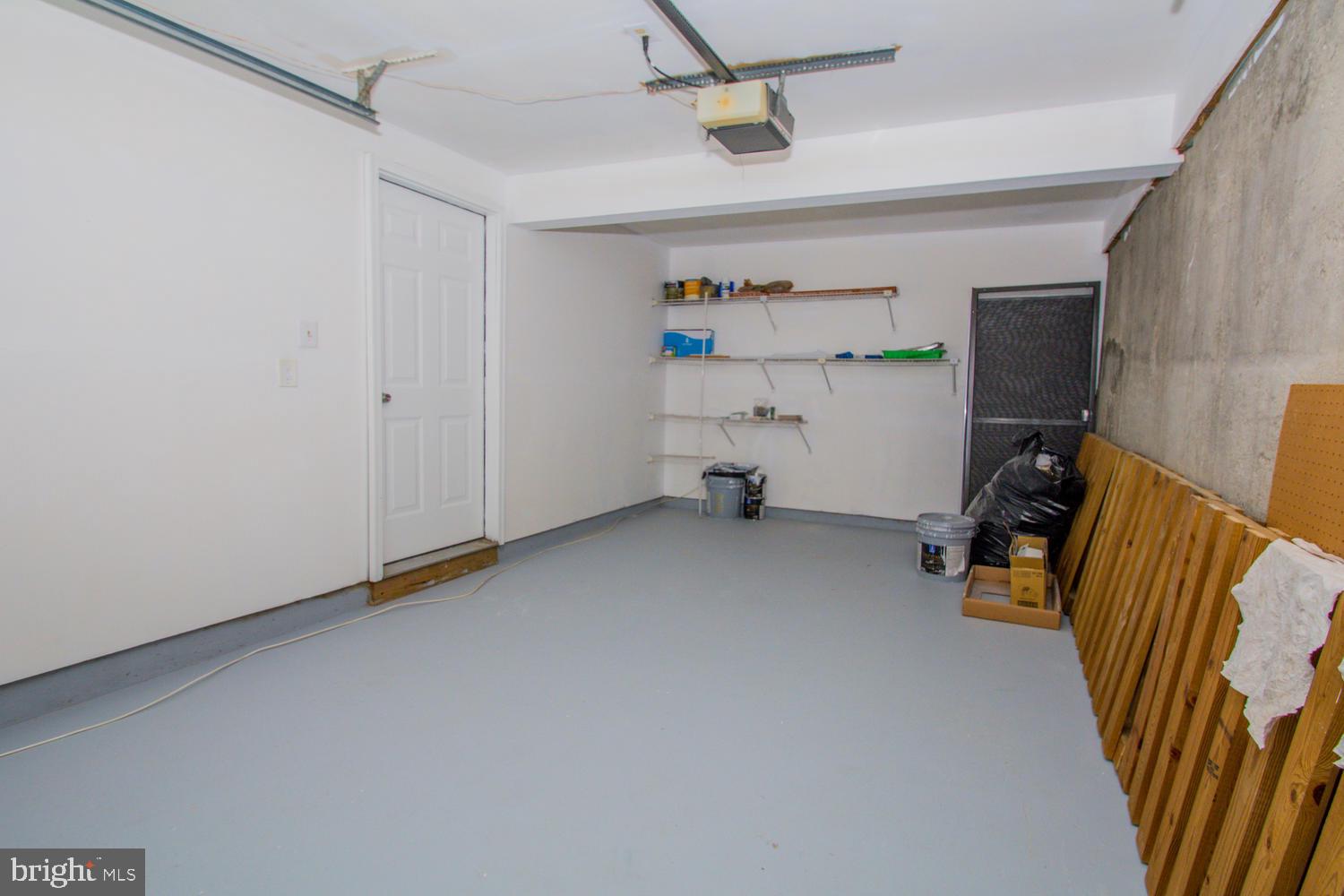 RIVERCHASE - Residential Lease