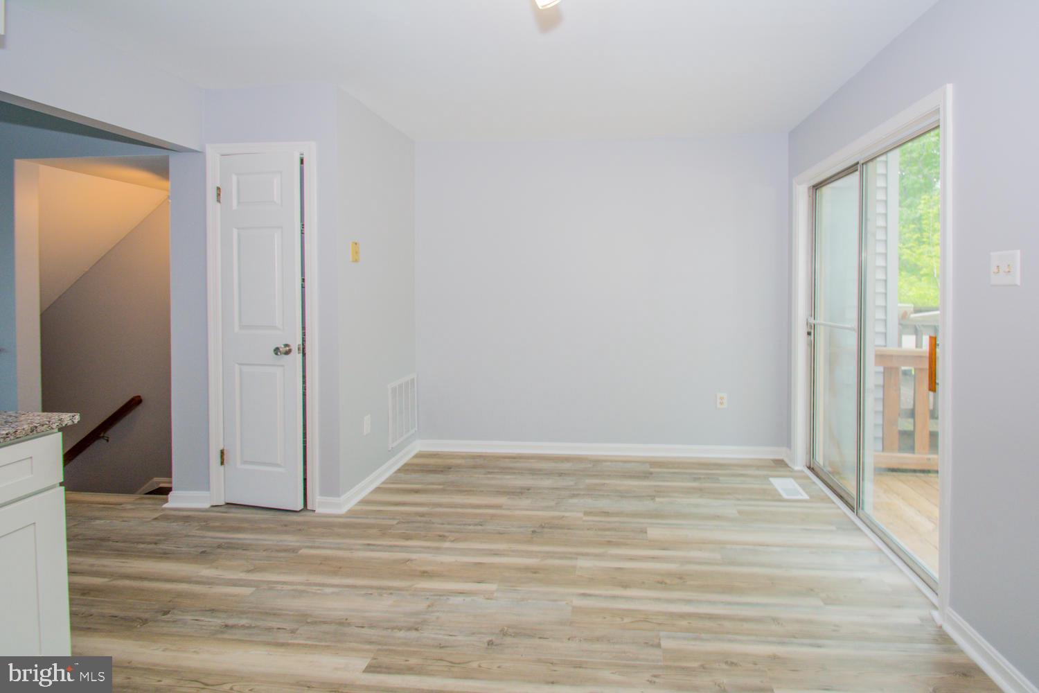 RIVERCHASE - Residential Lease