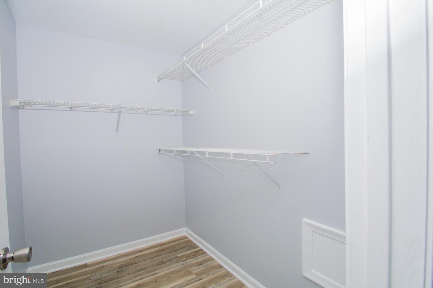 RIVERCHASE - Residential Lease