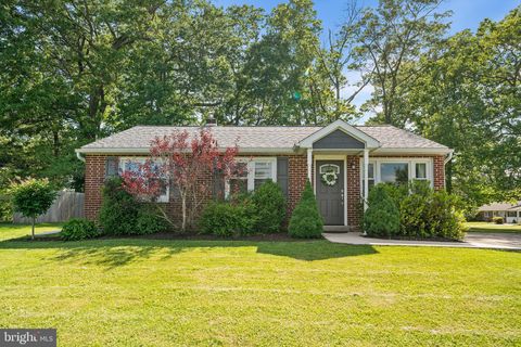 17 PERKIOMEN AVENUE SCHWENKSVILLE PA 19473