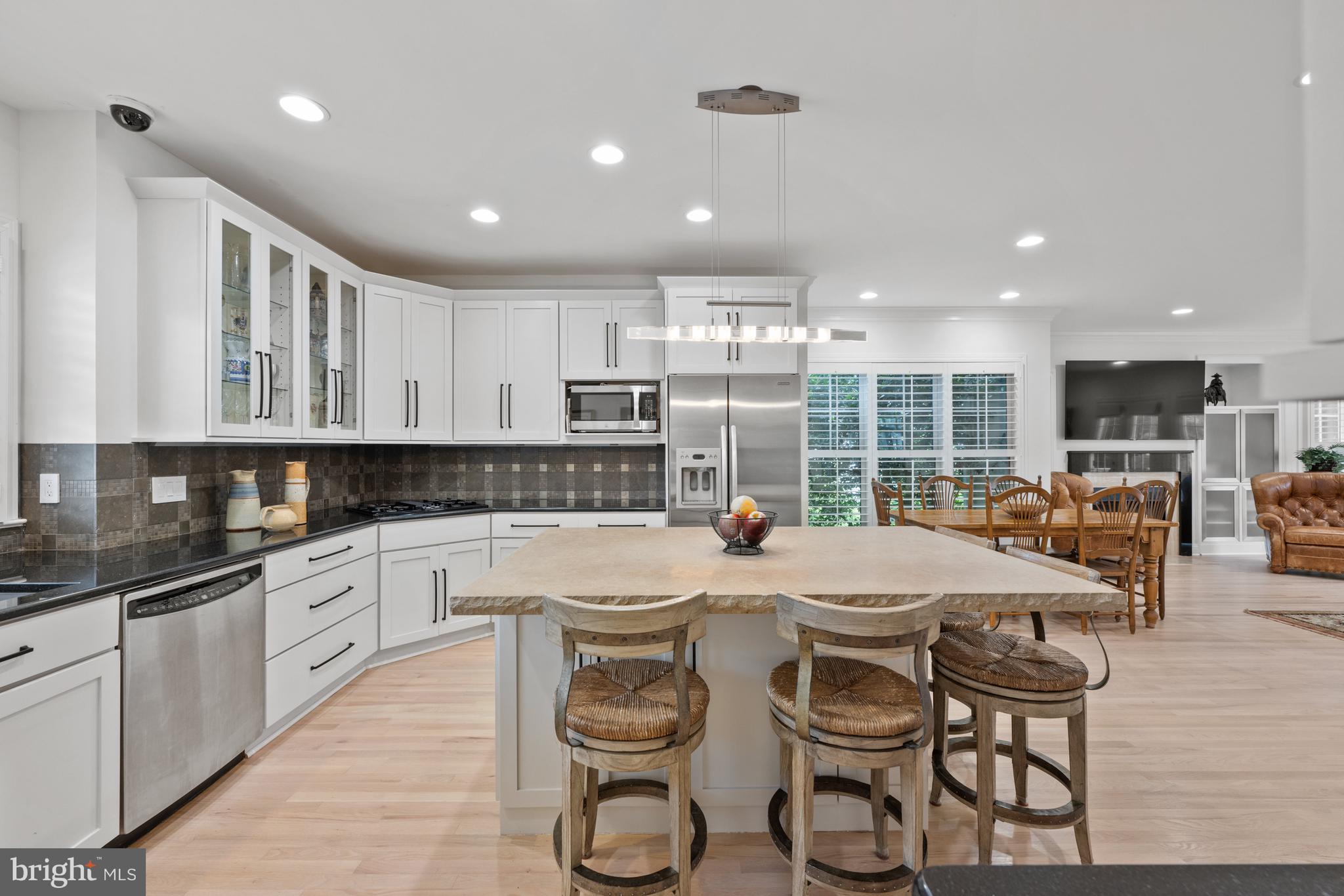 BRADLEY HILLS - Residential