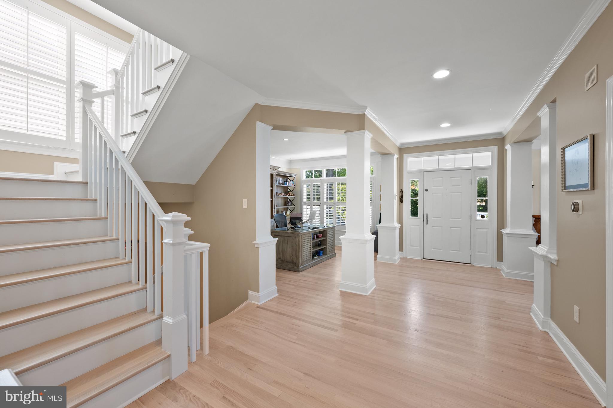 BRADLEY HILLS - Residential