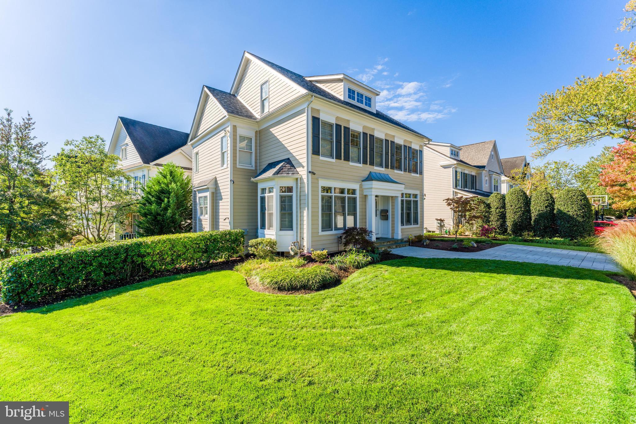 BRADLEY HILLS - Residential