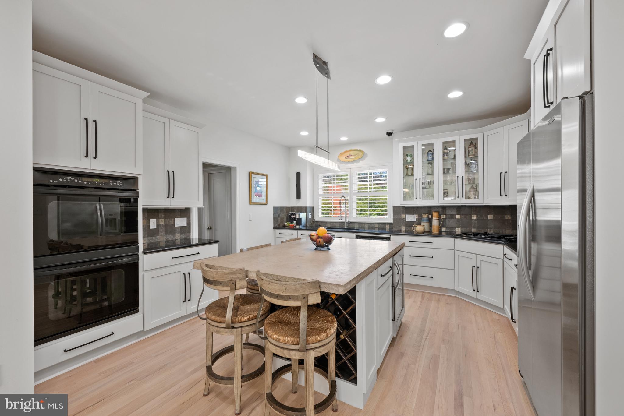 BRADLEY HILLS - Residential