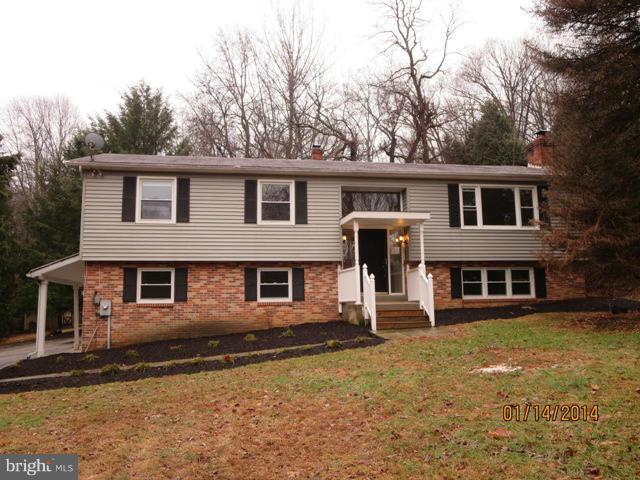 This 4 bedroom 2.5 bath home sits on a tree lined one acre lot. Property features includes separate dining room, large kitchen,Family room with wood burning stone fireplace, Master bedroom with updated bath and 2-car attached garage. This is a Freddie Mac property.