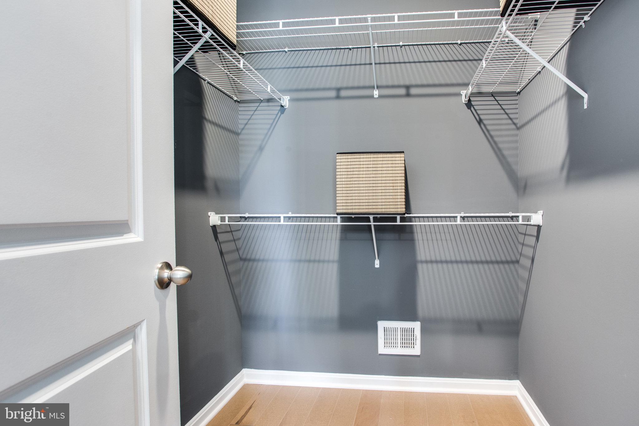 TOWNS AT MARKET COMMONS - Residential