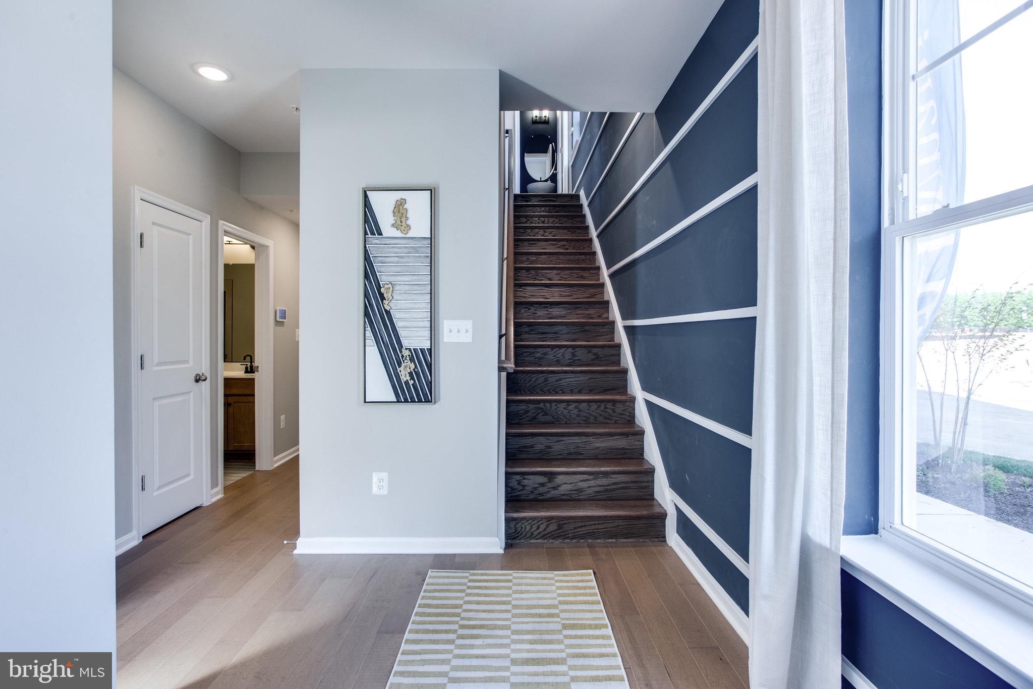 TOWNS AT MARKET COMMONS - Residential