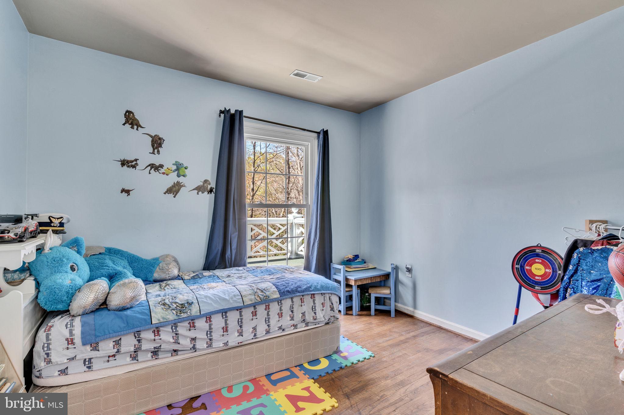 FERRY LANDING WOODS - Residential