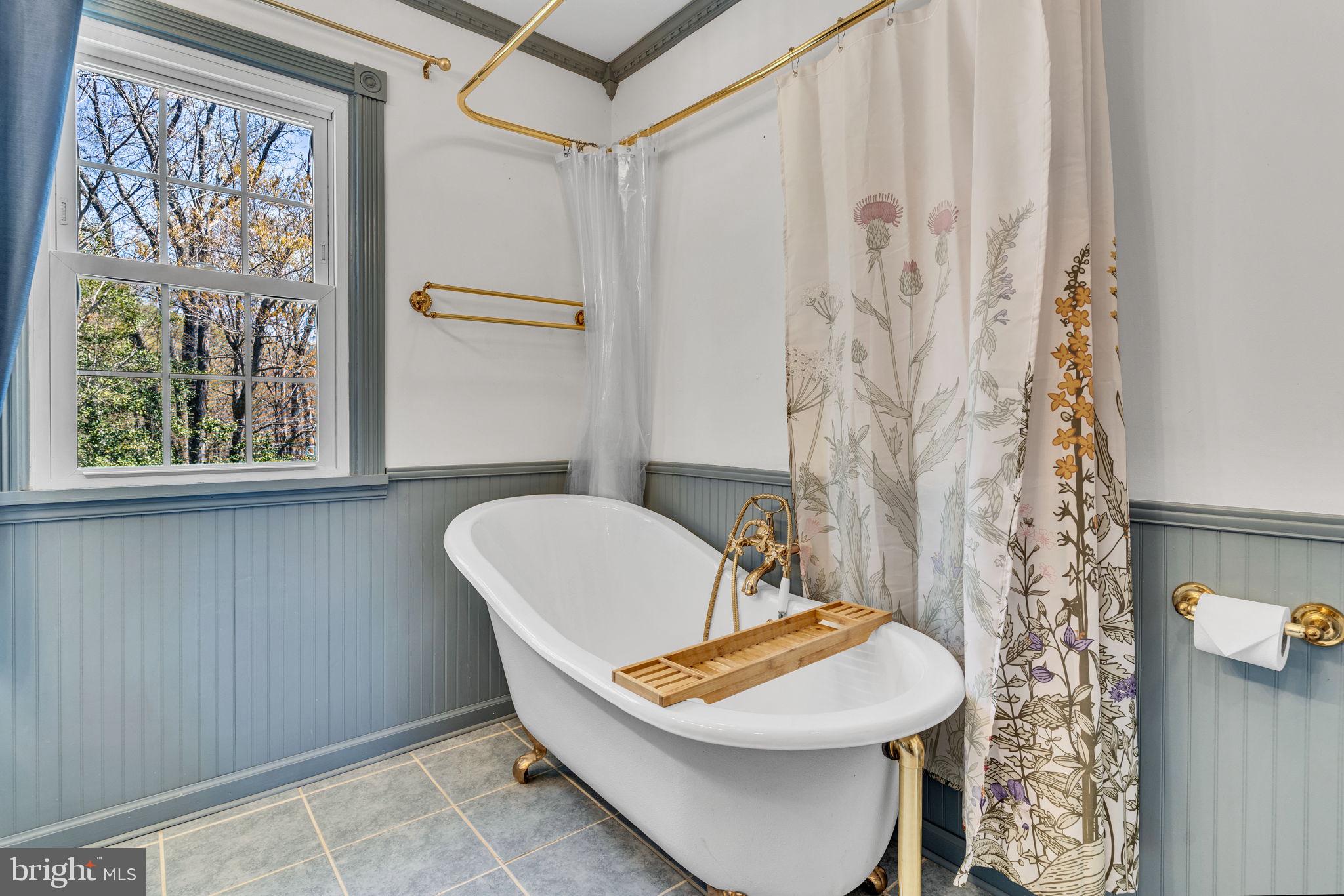 FERRY LANDING WOODS - Residential