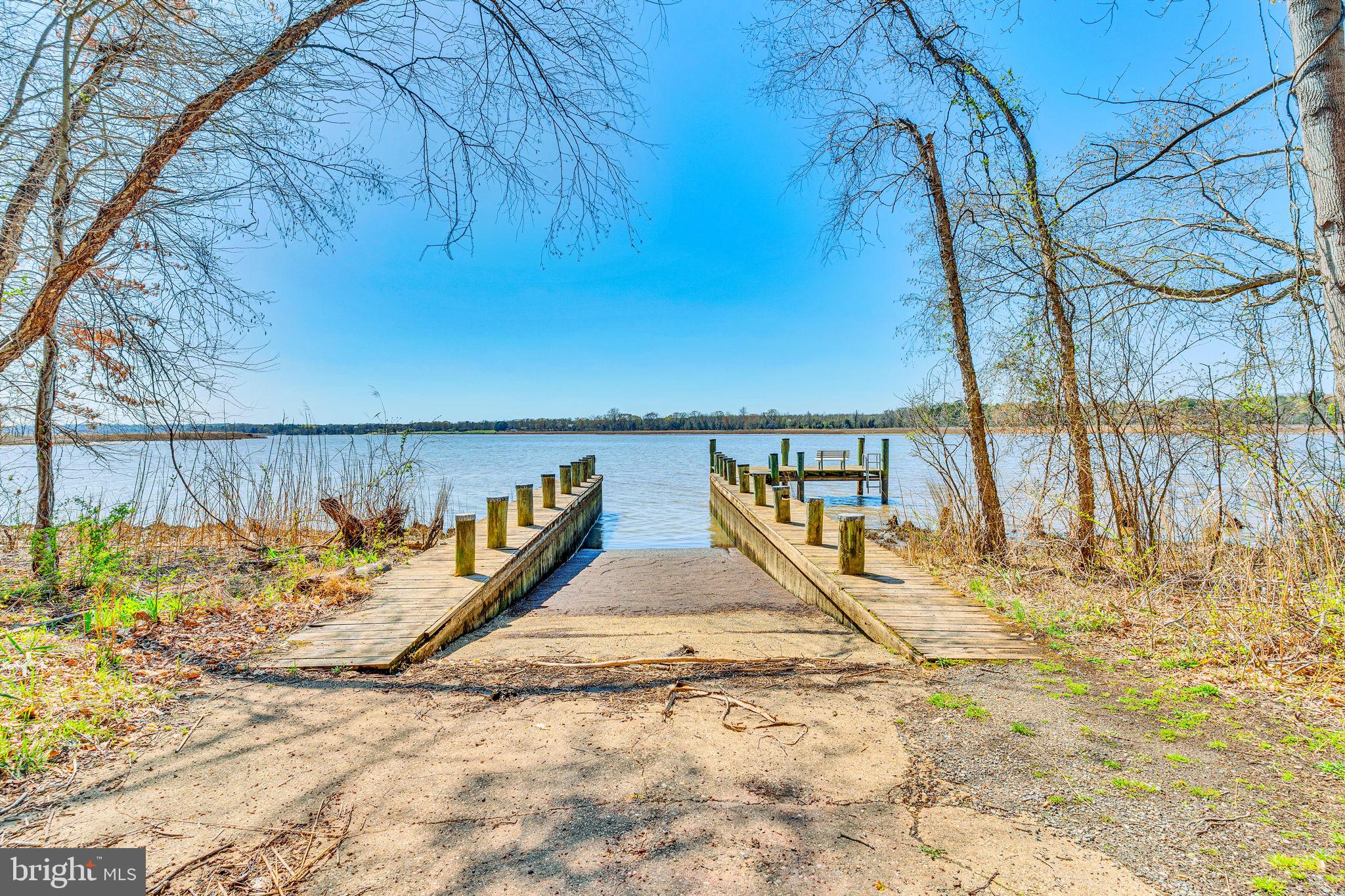FERRY LANDING WOODS - Residential