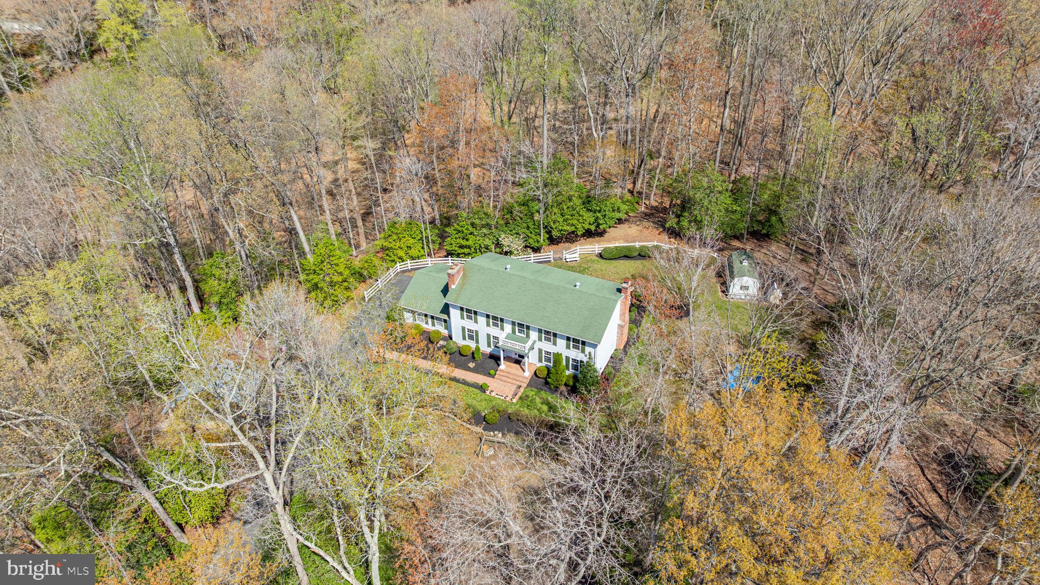 FERRY LANDING WOODS - Residential