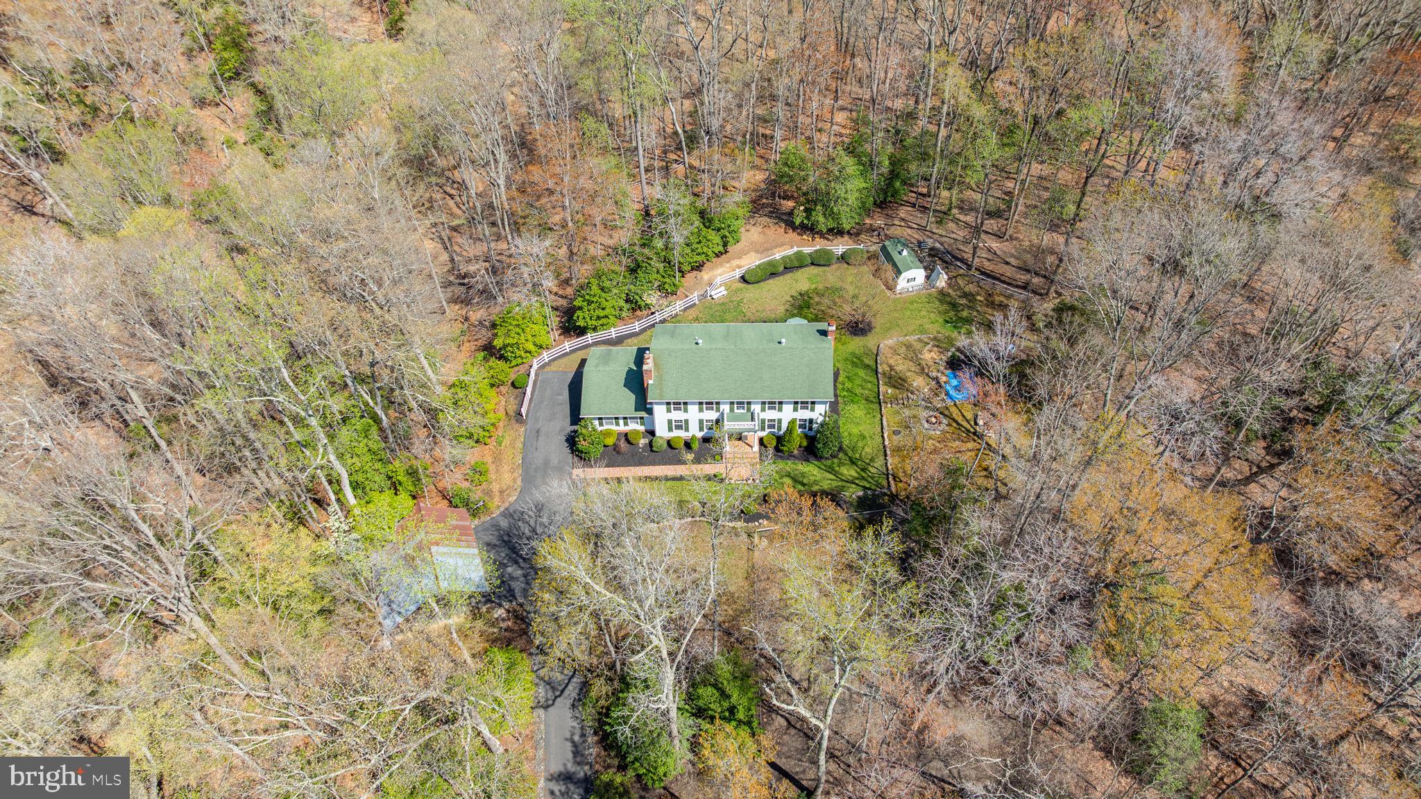 FERRY LANDING WOODS - Residential