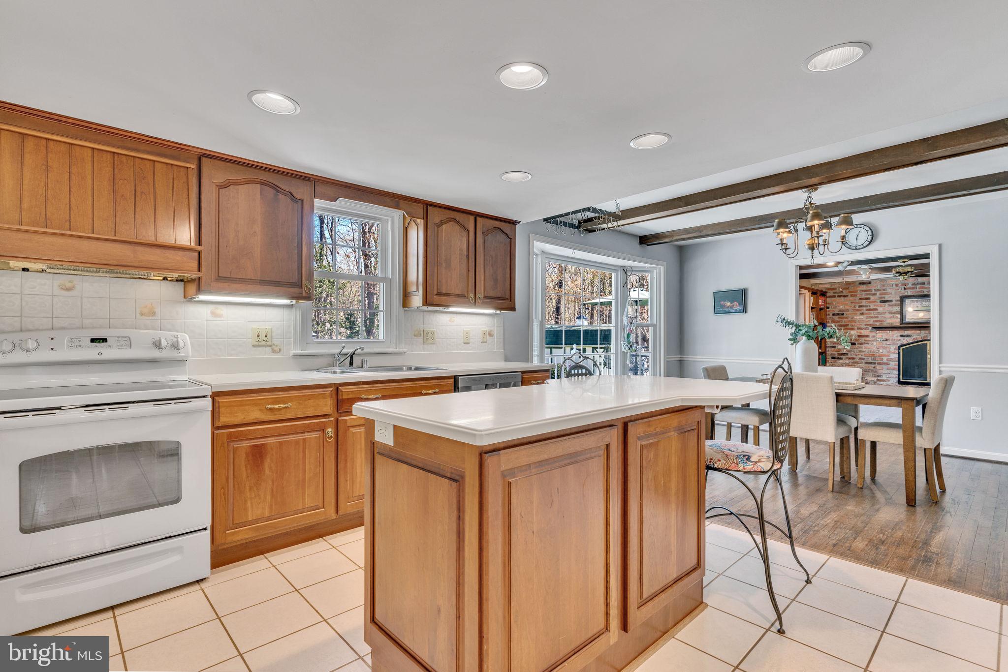 FERRY LANDING WOODS - Residential