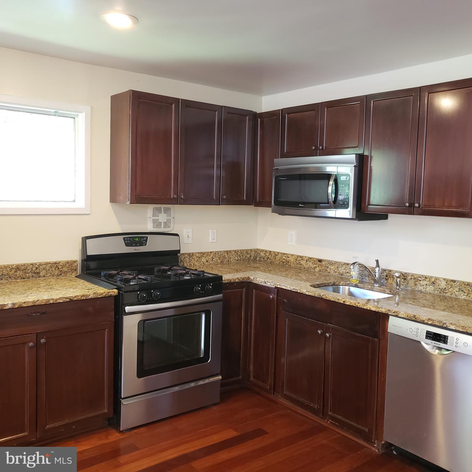 TWINBROOK FOREST - Residential Lease