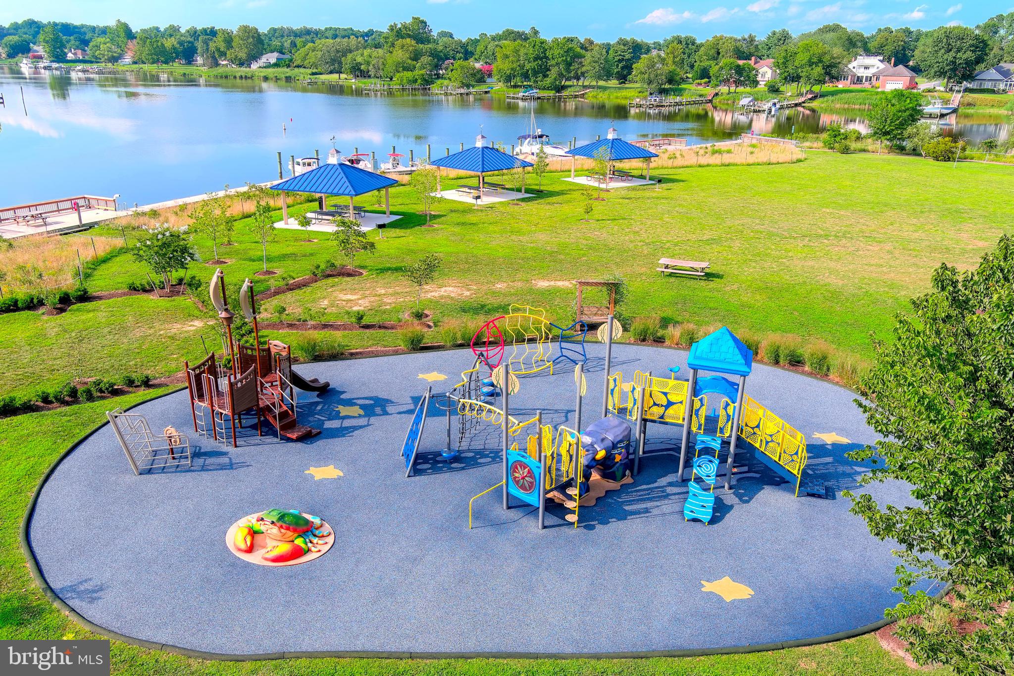 CENTREVILLE - Residential