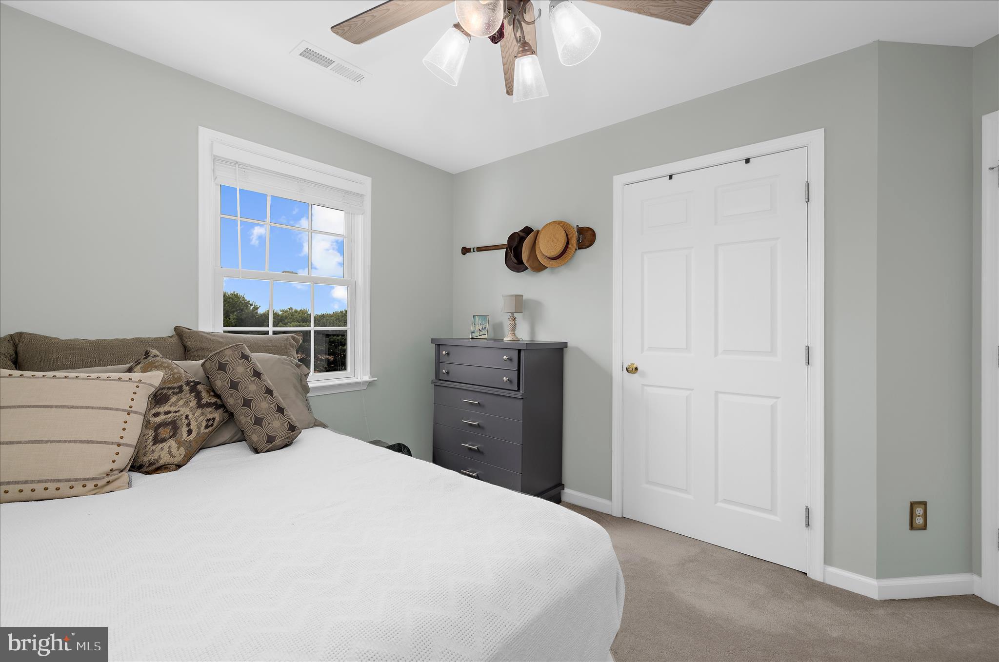 CENTREVILLE - Residential