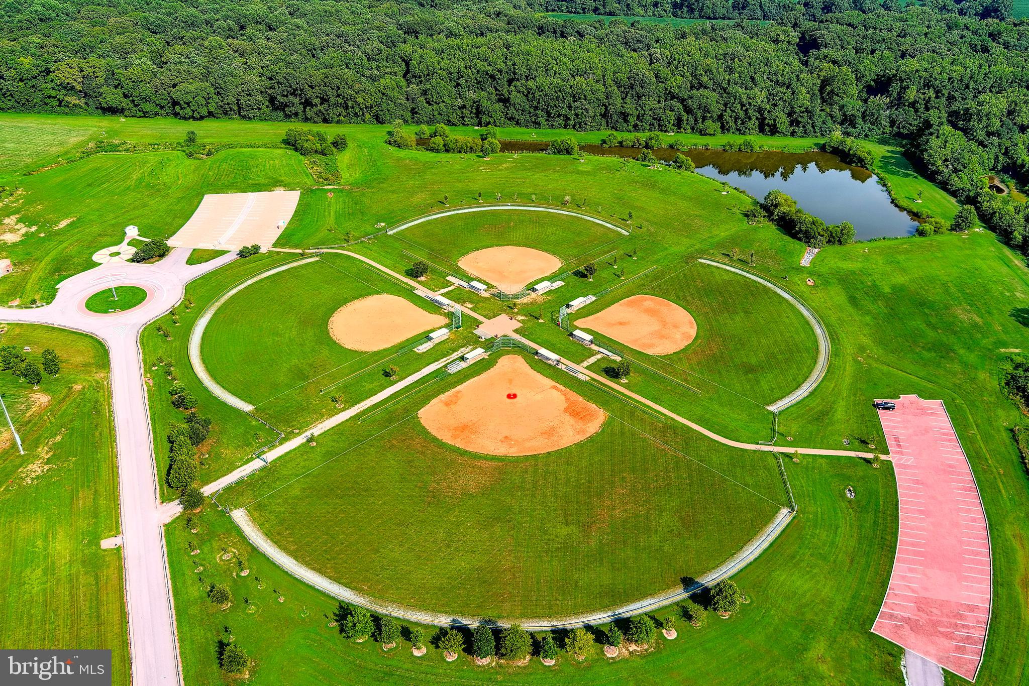 CENTREVILLE - Residential