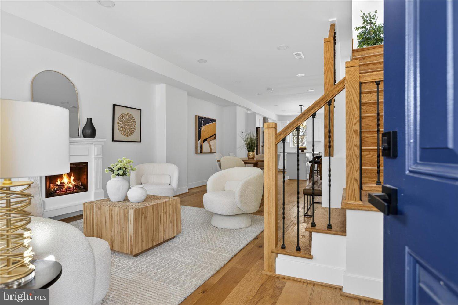 1704 INDEPENDENCE AVENUE SE