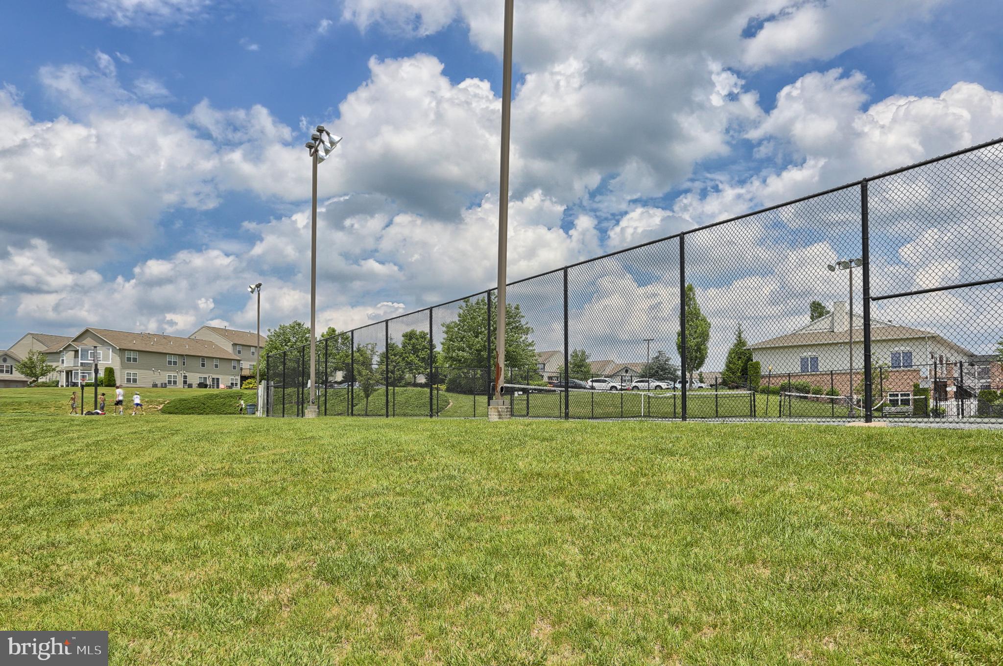 PINNACLE AT HERSHEY MEADOWS - Residential