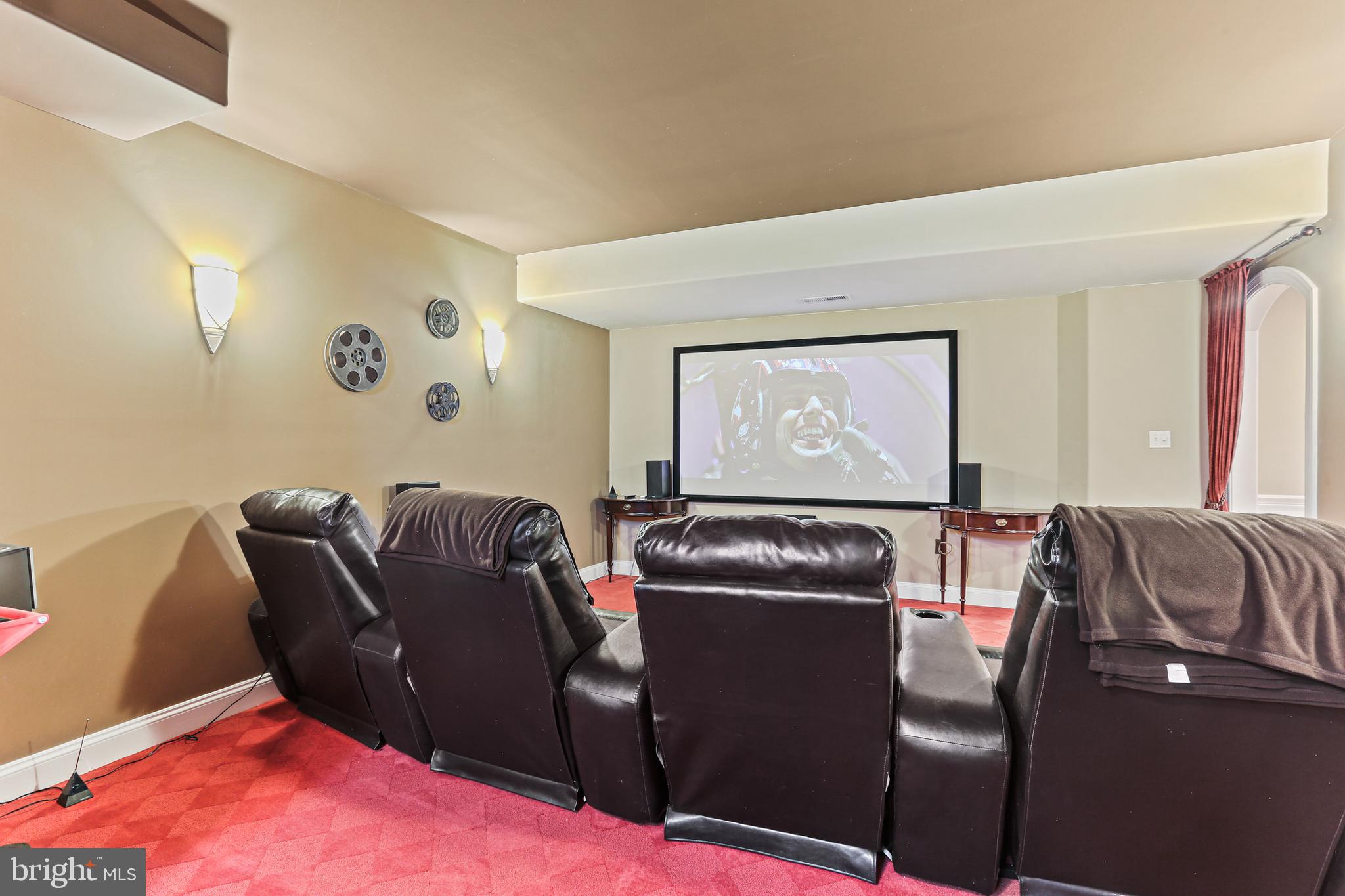 PINE BROOK FARM - Residential