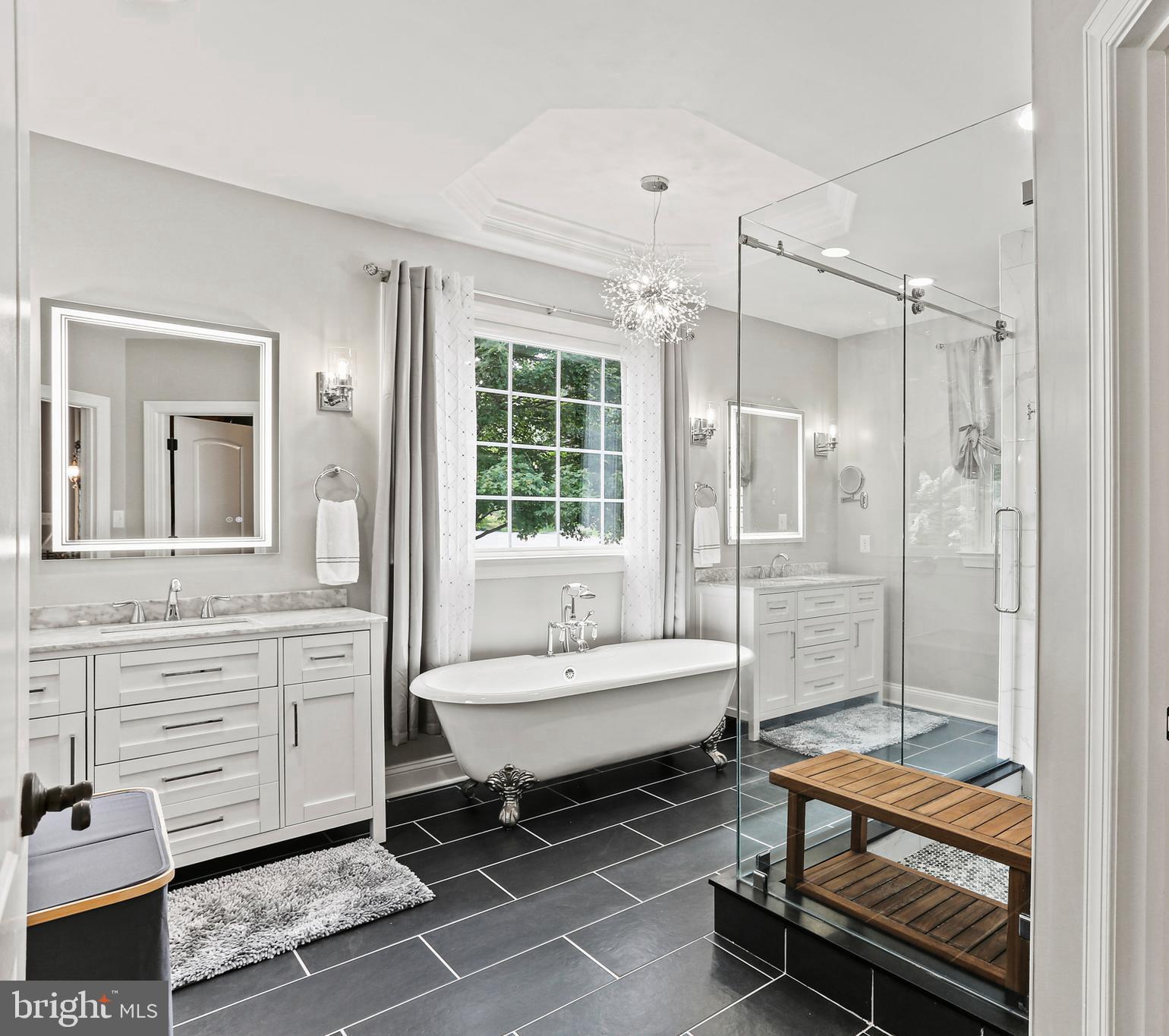 PINE BROOK FARM - Residential