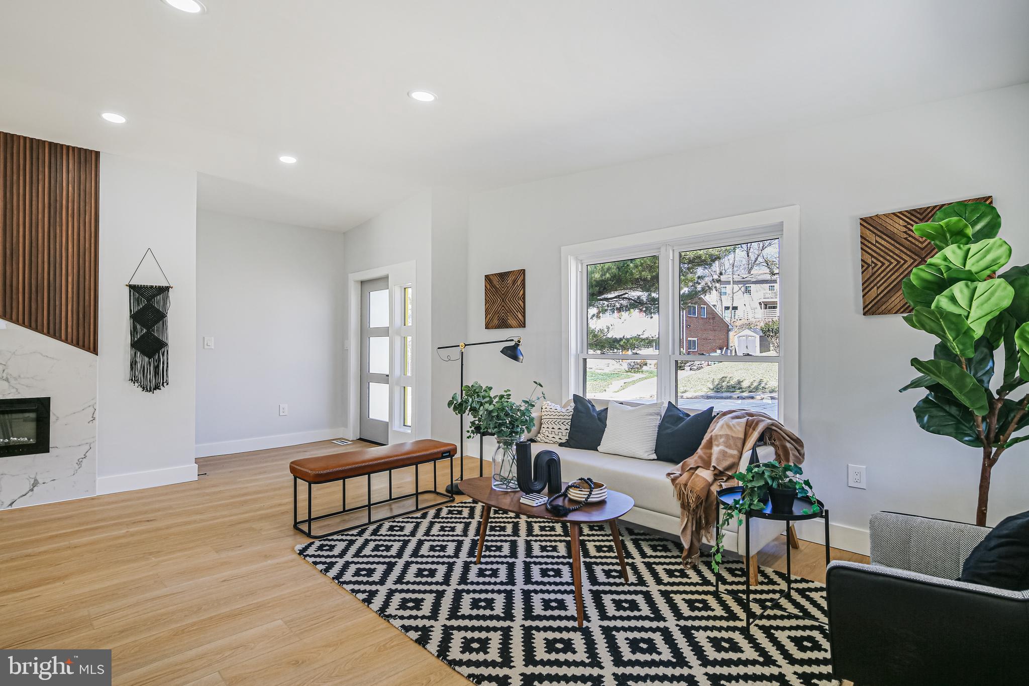 2805 STEELE ROAD