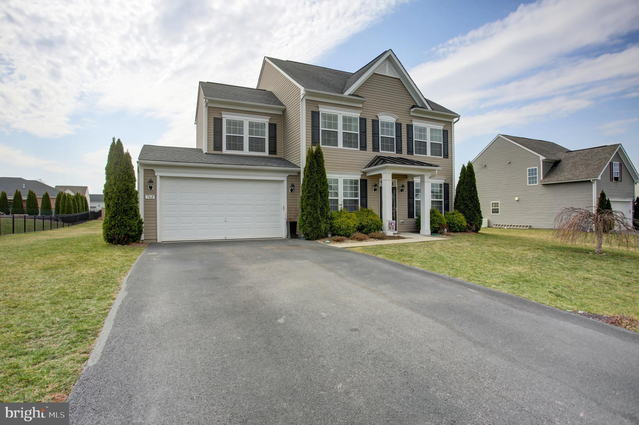 NOTTINGHAM MEADOWS - Residential