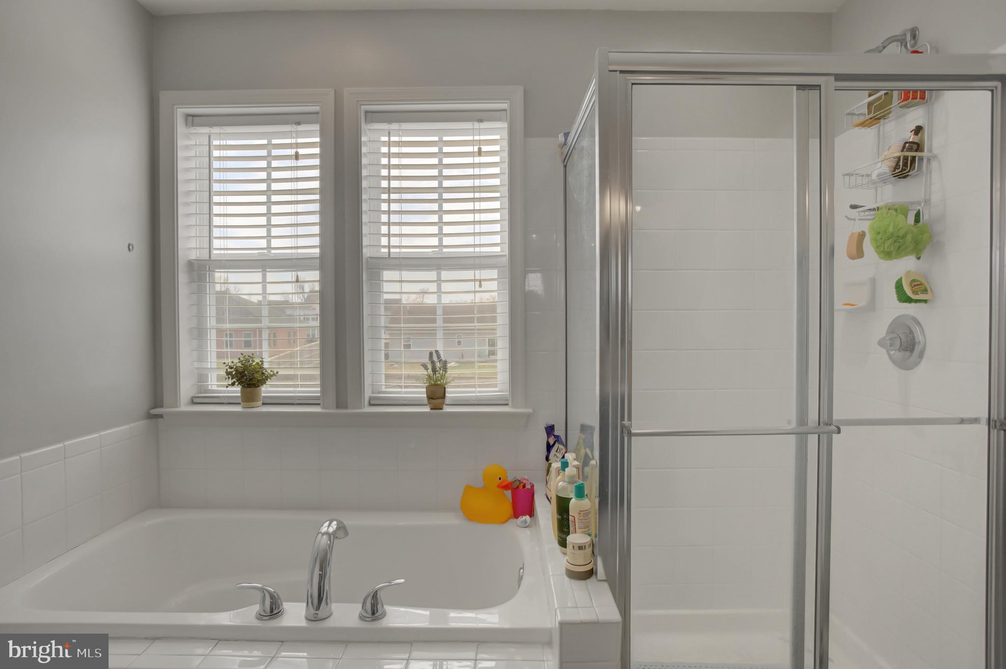 NOTTINGHAM MEADOWS - Residential