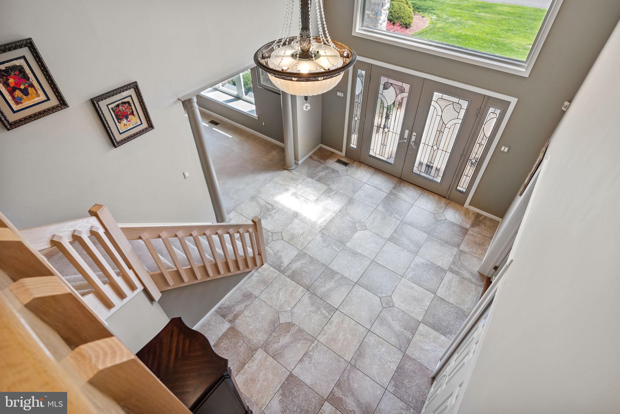 HAMPTON WOODS - Residential