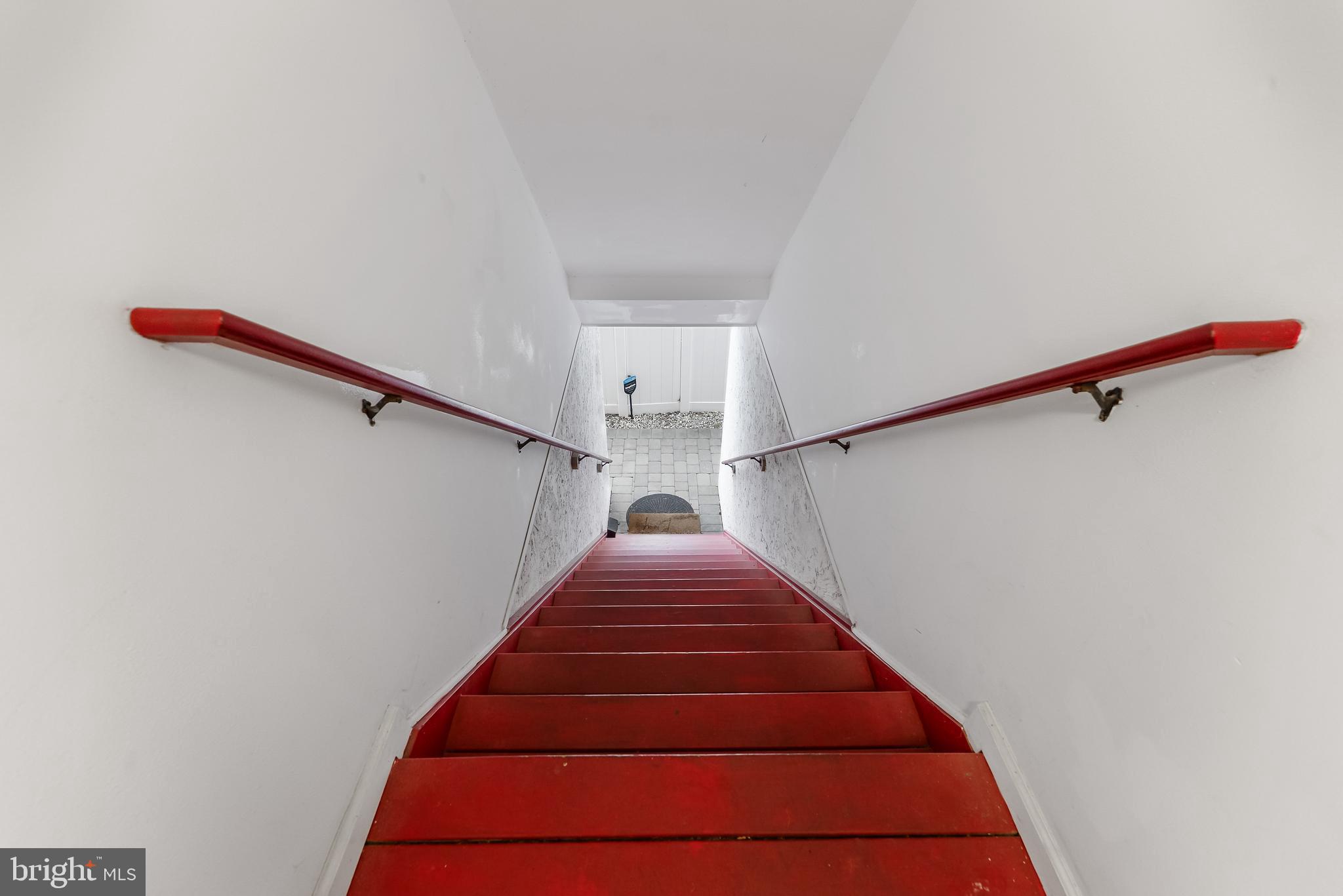 109 E TAYLOR AVENUE E